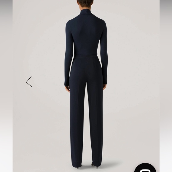 St John Classic Cady Stretch Straight Leg Pant - Picture 2 of 5